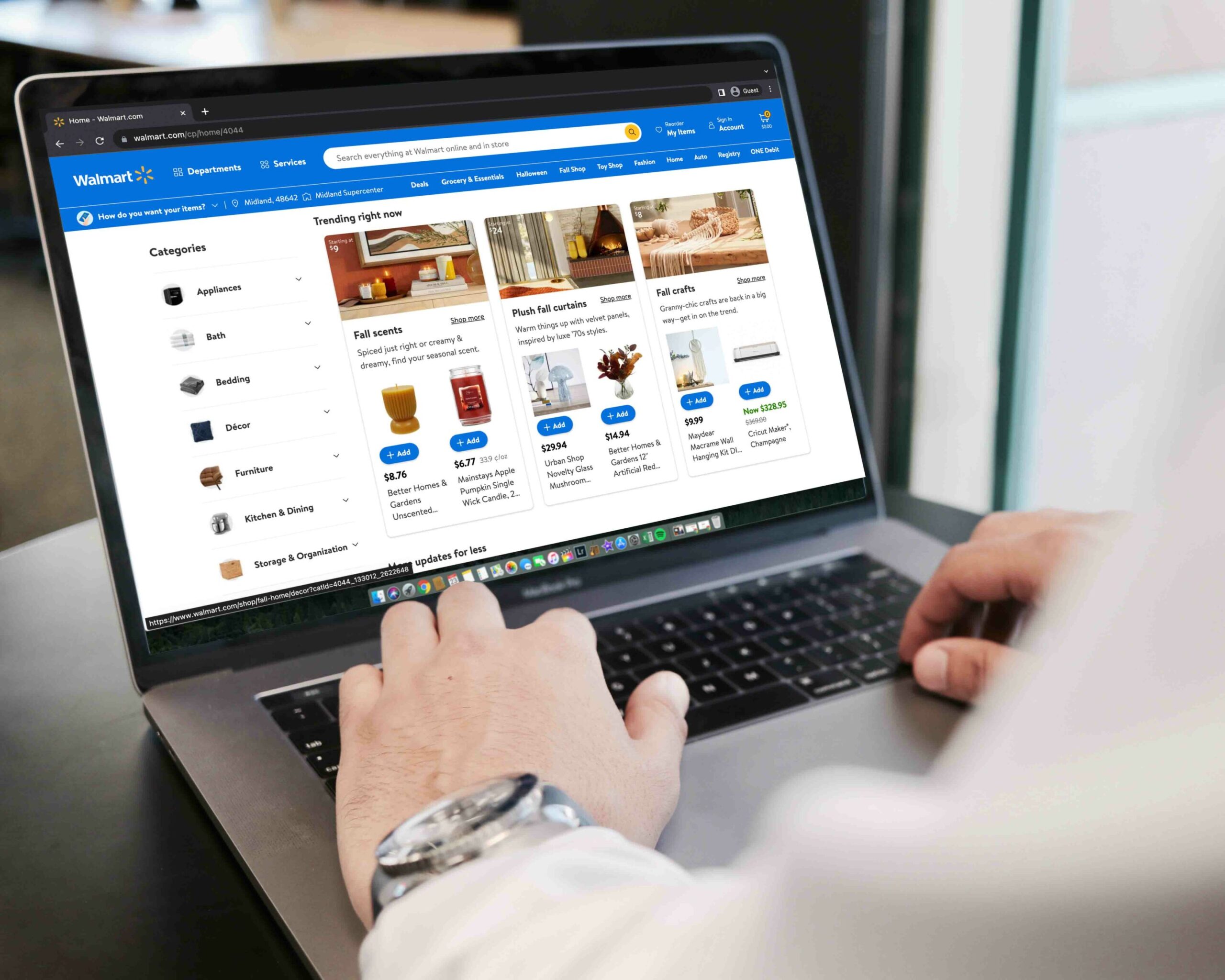 marketplace-fulfillment-mobile-scaled
